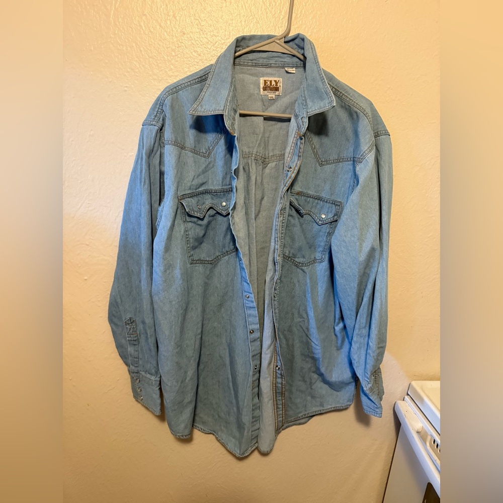 Denim Button-Up Shirt with pearl snap - Picture 3 of 9
